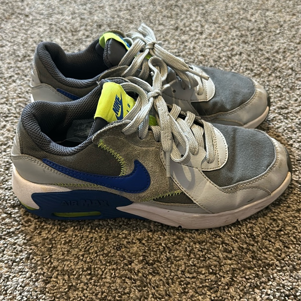Nike air max boys size 4.5